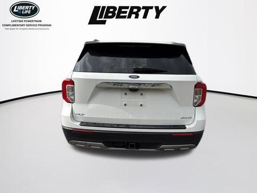 Star White 2024 Ford Explorer XLT