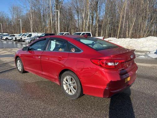 2017 Hyundai SONATA Base