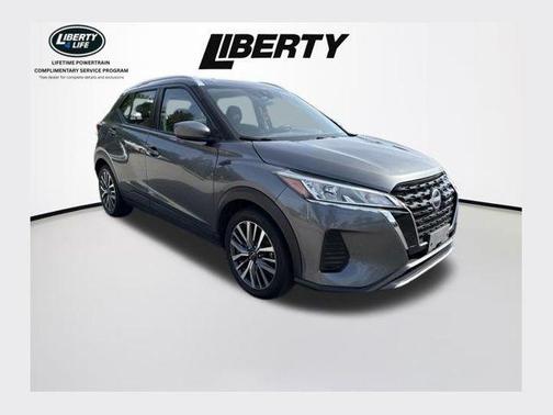 Gun Metallic 2023 Nissan Kicks SV