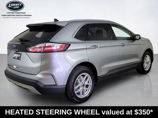 Iconic Silver Metallic 2023 Ford Edge SEL