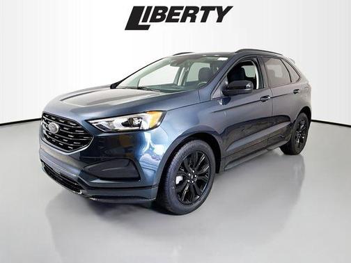 2022 Ford Edge SE