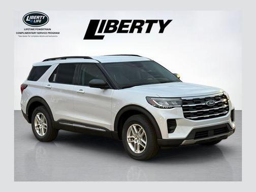 White Metallic 2026 Ford Explorer Active