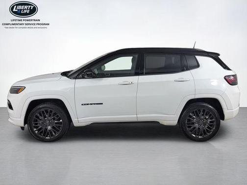 Bright White Clearcoat 2023 Jeep Compass Altitude