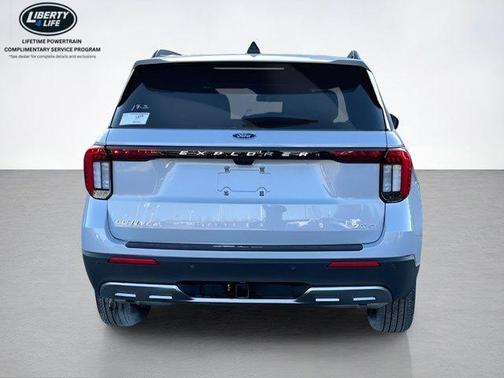 White Metallic 2026 Ford Explorer Active