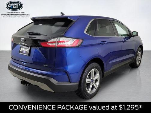 Atlas Blue Metallic 2022 Ford Edge SEL