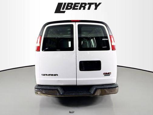 2017 GMC Savana 2500 Work Van