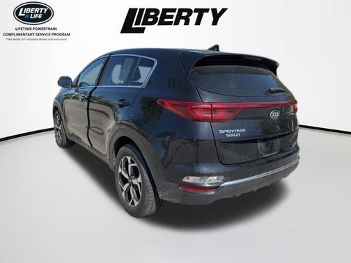 Black Cherry 2022 Kia Sportage LX