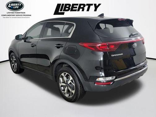 Black Cherry 2022 Kia Sportage LX