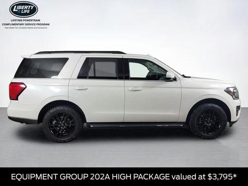 Star White 2022 Ford Expedition XLT