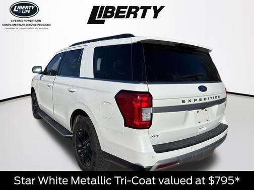 2022 Ford Expedition XLT