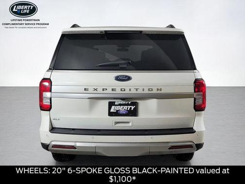 Star White 2022 Ford Expedition XLT