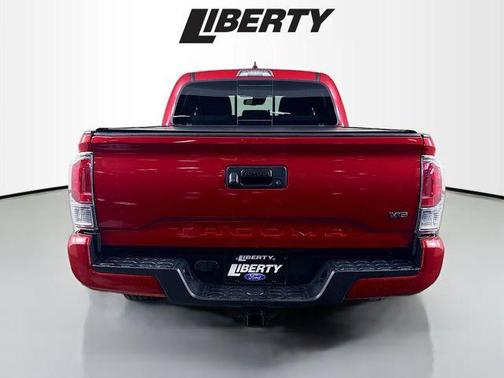 2020 Toyota Tacoma TRD Sport