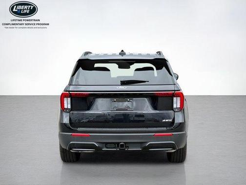 Black Metallic 2026 Ford Explorer ST-Line