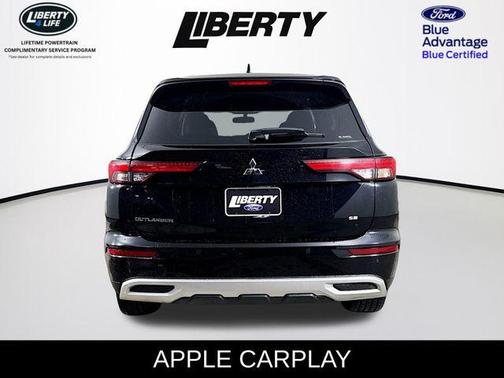 2023 Mitsubishi Outlander SE