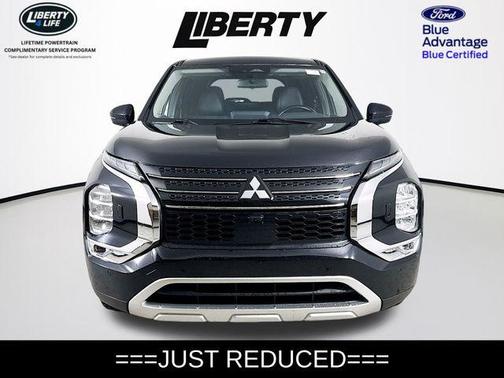 2023 Mitsubishi Outlander SE