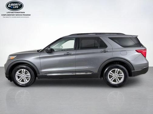 Carbonized Gray Metallic 2024 Ford Explorer XLT