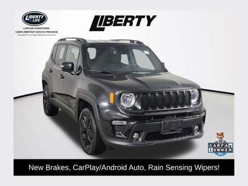 Black Clearcoat 2022 Jeep Renegade Altitude
