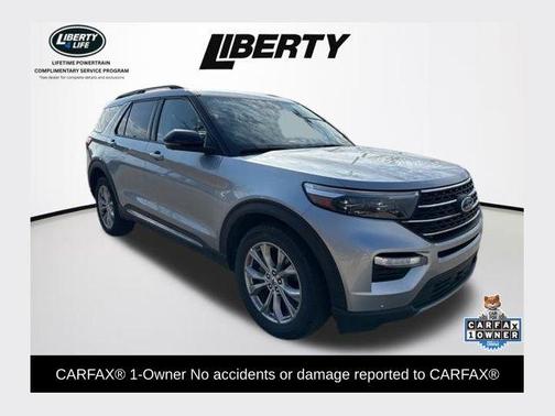 Iconic Silver Metallic 2023 Ford Explorer XLT