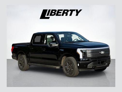 2025 Ford F-150 Lightning LARIAT