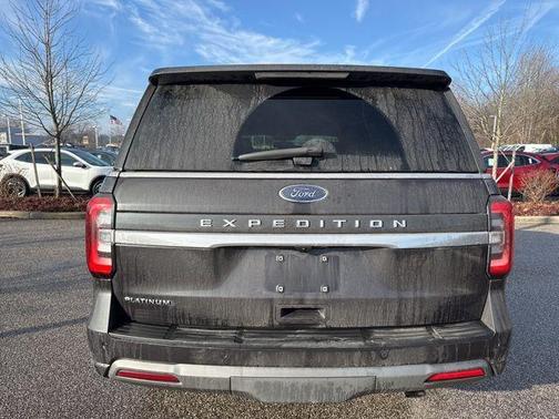 2022 Ford Expedition Platinum