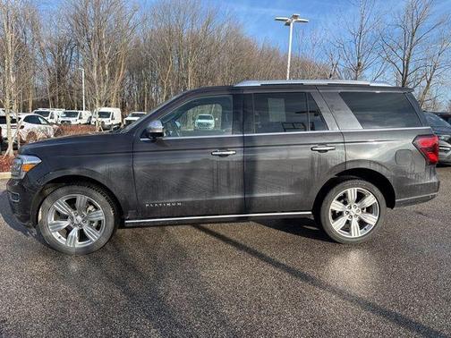 2022 Ford Expedition Platinum