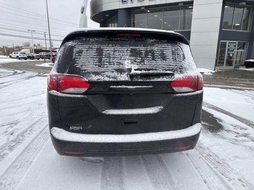 2019 Chrysler Pacifica Touring-L Plus