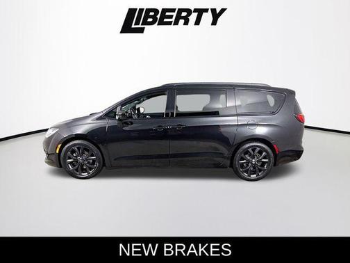 2019 Chrysler Pacifica Touring-L Plus