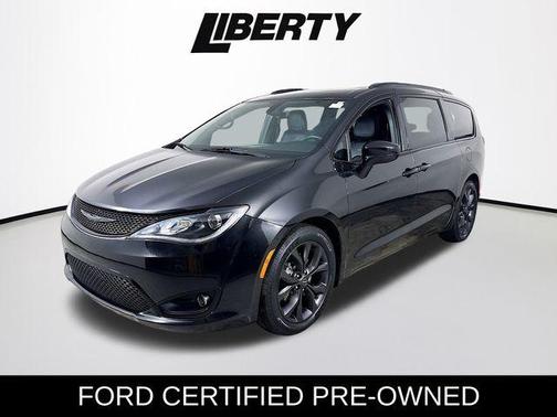 2019 Chrysler Pacifica Touring-L Plus