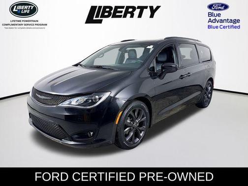 2019 Chrysler Pacifica Touring-L Plus