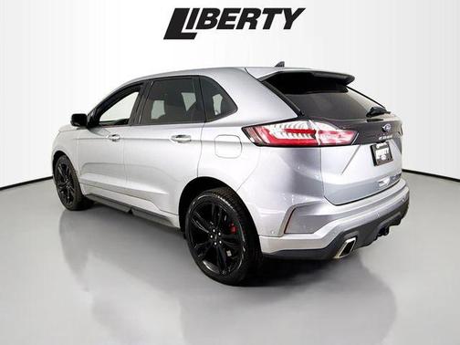 2022 Ford Edge ST