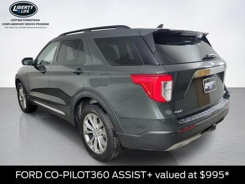Forged Green Metallic 2022 Ford Explorer XLT
