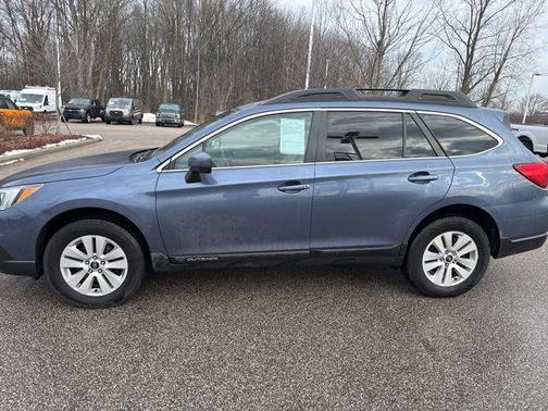 2017 Subaru Outback 2.5i Premium