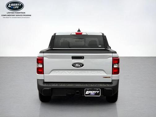 White Metallic 2025 Ford Maverick Tremor