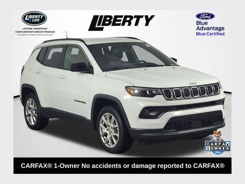 Bright White Clearcoat 2023 Jeep Compass Latitude Lux