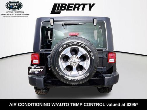 2017 Jeep Wrangler Unlimited Sahara