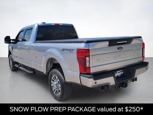 Iconic Silver Metallic 2022 Ford F-350 Lariat Super Duty