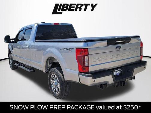 Iconic Silver Metallic 2022 Ford F-350 Lariat Super Duty