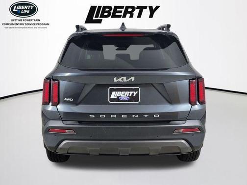 Gravity Gray 2022 Kia Sorento S