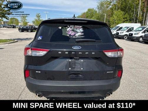 Agate Black Metallic 2022 Ford Escape SE