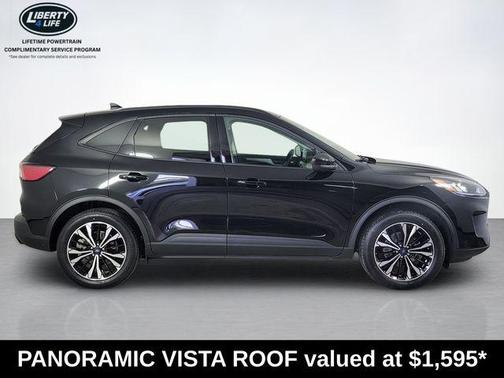 Agate Black Metallic 2022 Ford Escape SE