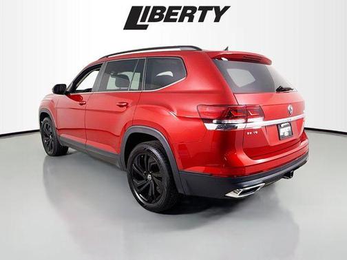 2022 Volkswagen Atlas 3.6L SE w/Technology