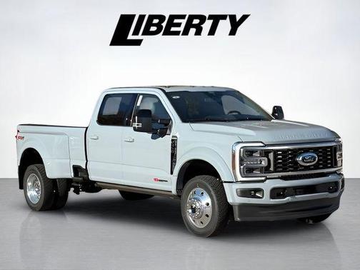 2026 Ford F-450 Platinum