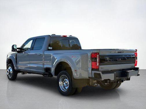 2026 Ford F-450 Platinum