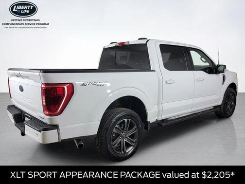 Oxford White 2022 Ford F-150 XLT