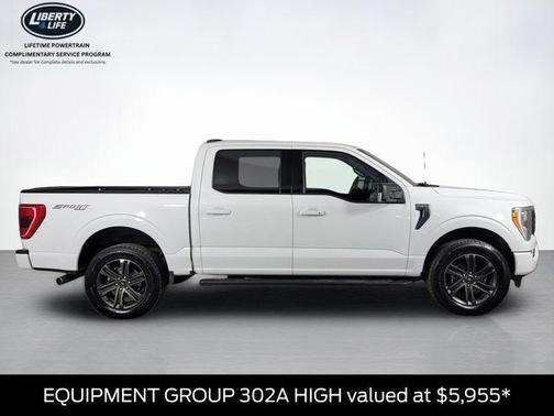 Oxford White 2022 Ford F-150 XLT
