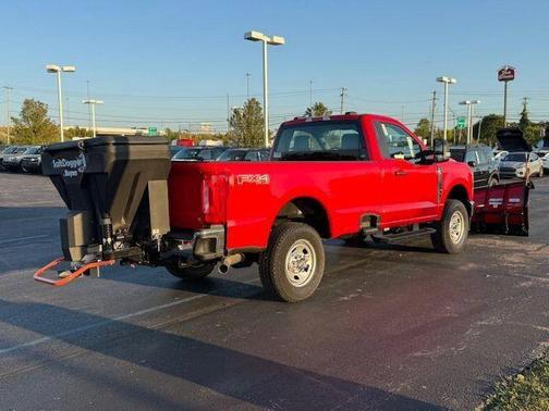 2025 Ford F-350 XL
