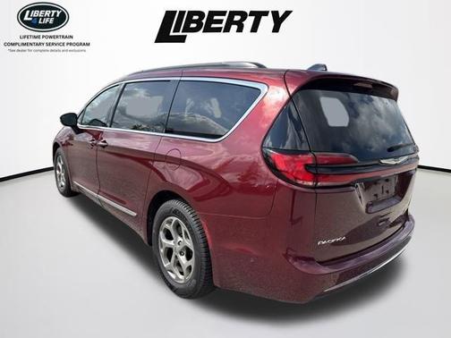 Velvet Red Pearlcoat 2023 Chrysler Pacifica Limited