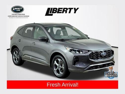 Carbonized Gray Metallic 2023 Ford Escape ST-Line