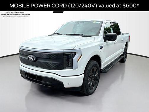 Oxford White 2025 Ford F-150 Lightning Flash