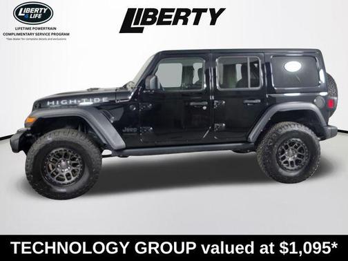 Black Clearcoat 2022 Jeep Wrangler Unlimited Sport